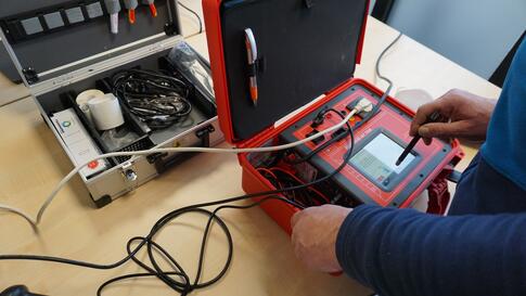 Fachgerechte Prüfung mit moderner Prüftechnik